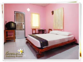 Гостиница Sakthong Resort  Mуанг Саванкалок